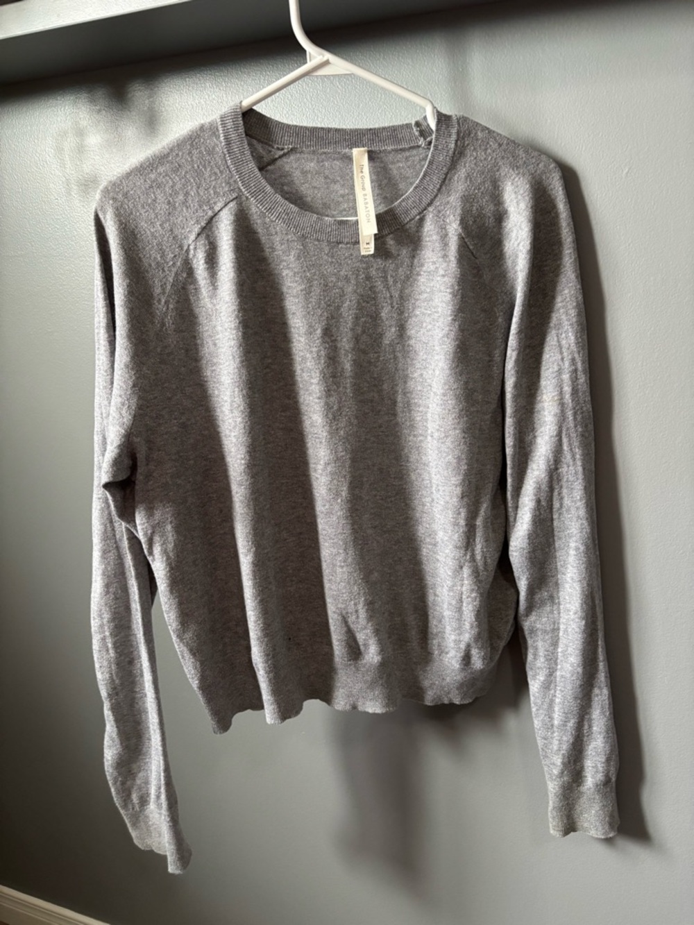 Aritzia Babaton Grey Crewneck Sweater - Classic Lightweight Knit